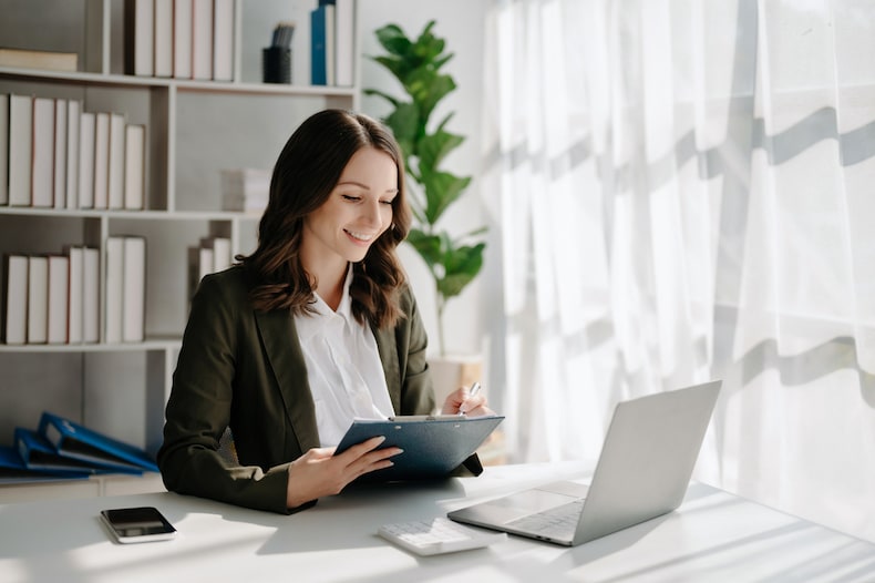 How To Keep Your Work Station Clean And Tidy FlexiSpot
